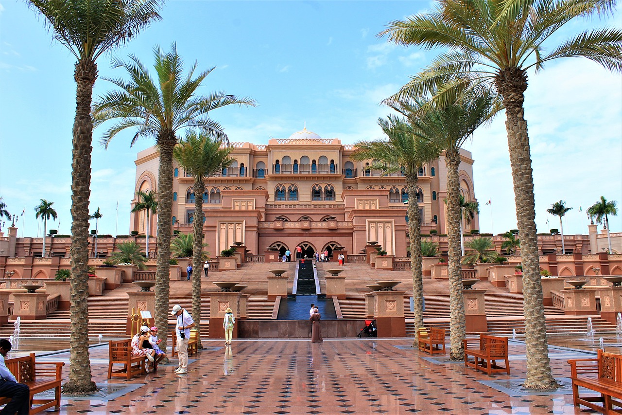 Travel expectations have shifted. Guests no longer separate booking, loyalty, comfort, and experience into different stages. Radisson Hotels operates with a clear understanding of this reality. Instead of focusing on a single type of traveler, the brand group builds an ecosystem where business trips, leisure escapes, and family stays feel equally considered. The result is not just a hotel stay, but a structured travel experience designed to remove friction.